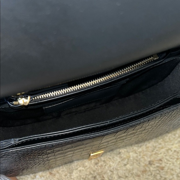 Ralph Lauren Black Crossbody Bag with Adjustable Strap - Picture 8 of 8